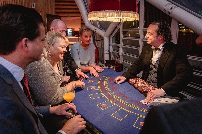 Blackjack tafel – evenementencasino | Artiest huren bij Swinging.nl