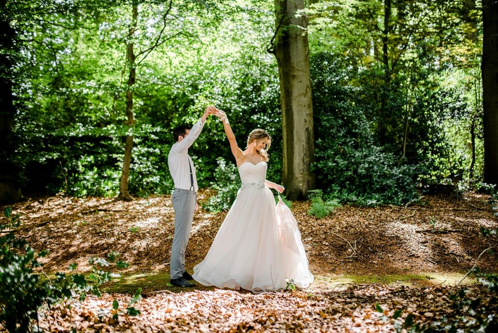 dansen in je trouwjurk dansen in je trouwjurk